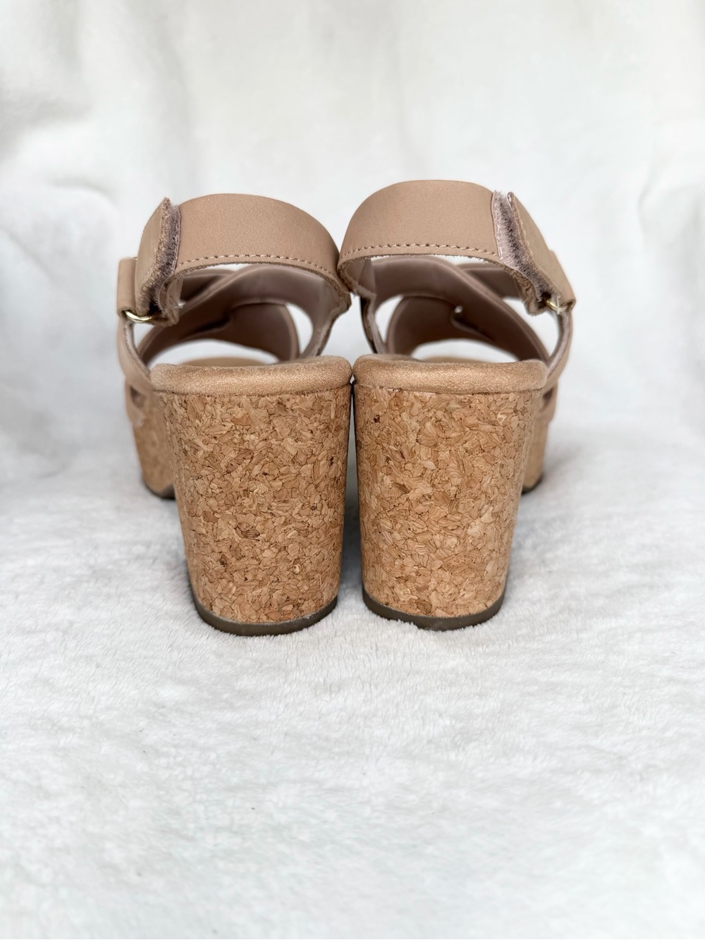 Clarks Women's Nerisa Grace Round Toe Wedge Sandals  Sand Nubuck Size 7M - Picture 5 of 13